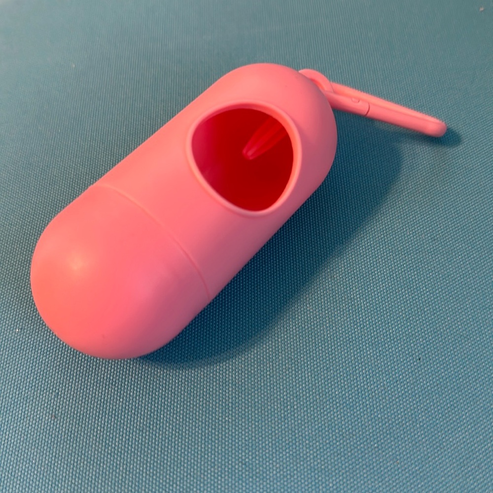 Poop dispenser